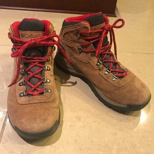 Women's Newton Ridge Waterproof Hiking Boot